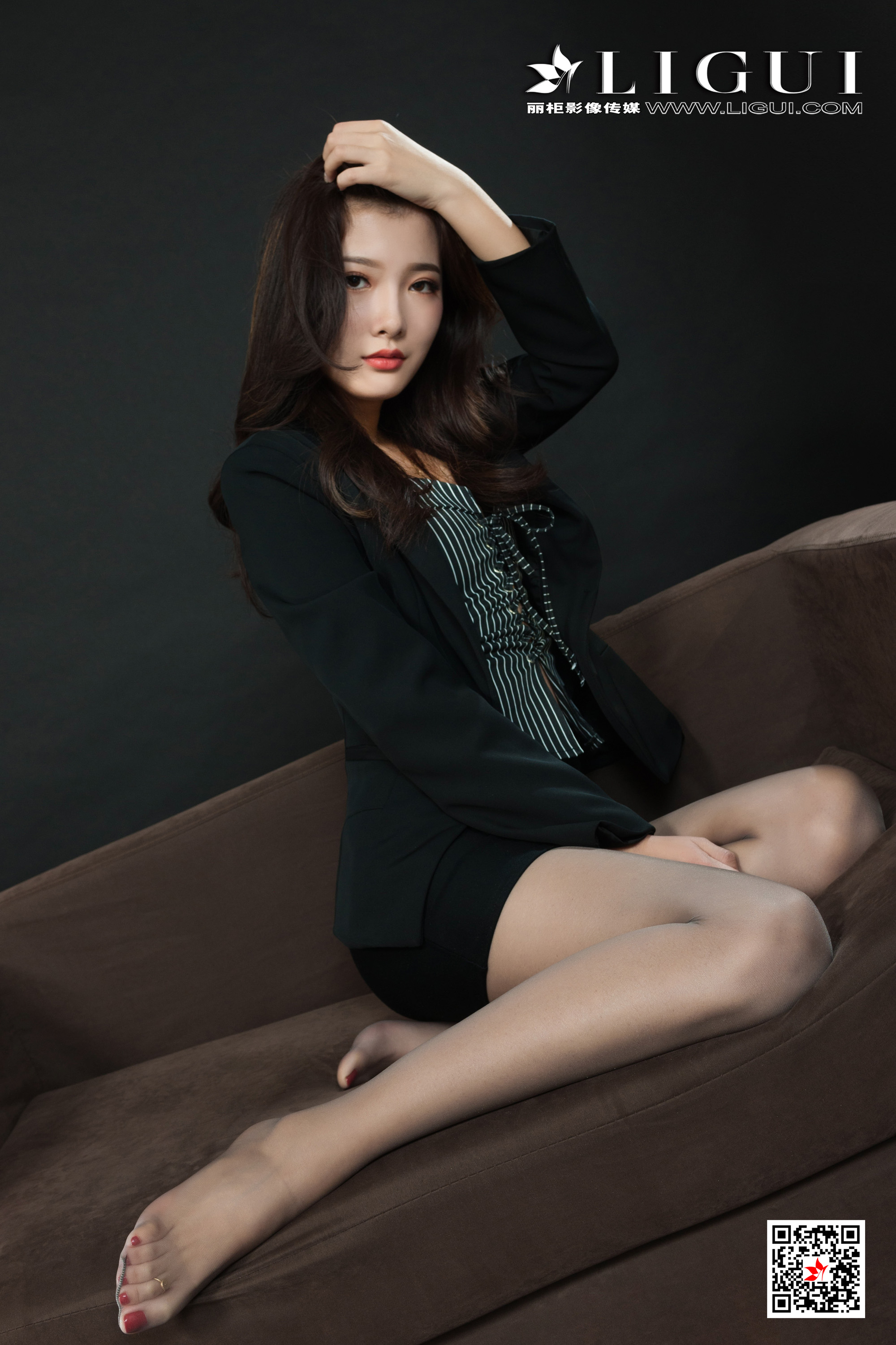 Ligui丽柜  2021.01.25 《职场新秀》可心